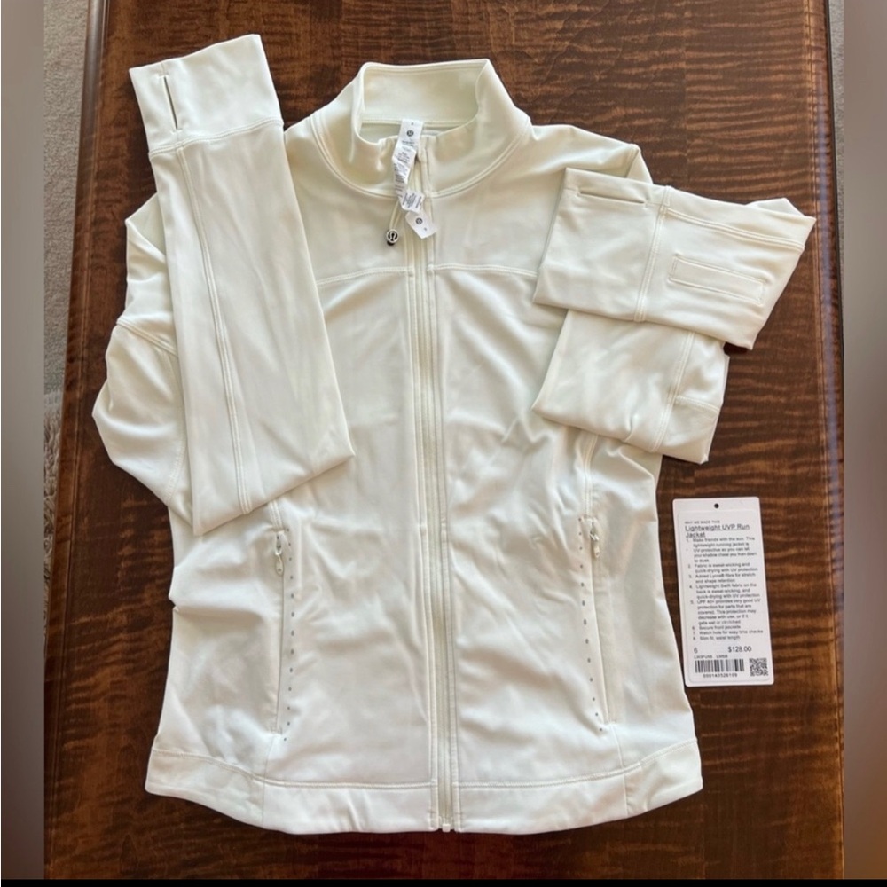Lululemon Lightweight UVP Run jacket